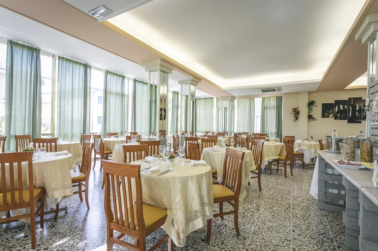 Hotel Del Falco Cervia 3*,  Italy